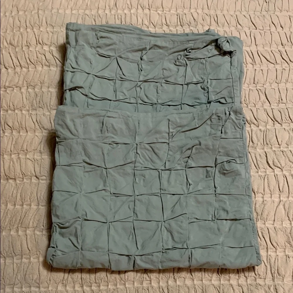 West Elm Puffed/Quilted Standard Size Cotton Sage Sham/ Pillowcases 2
